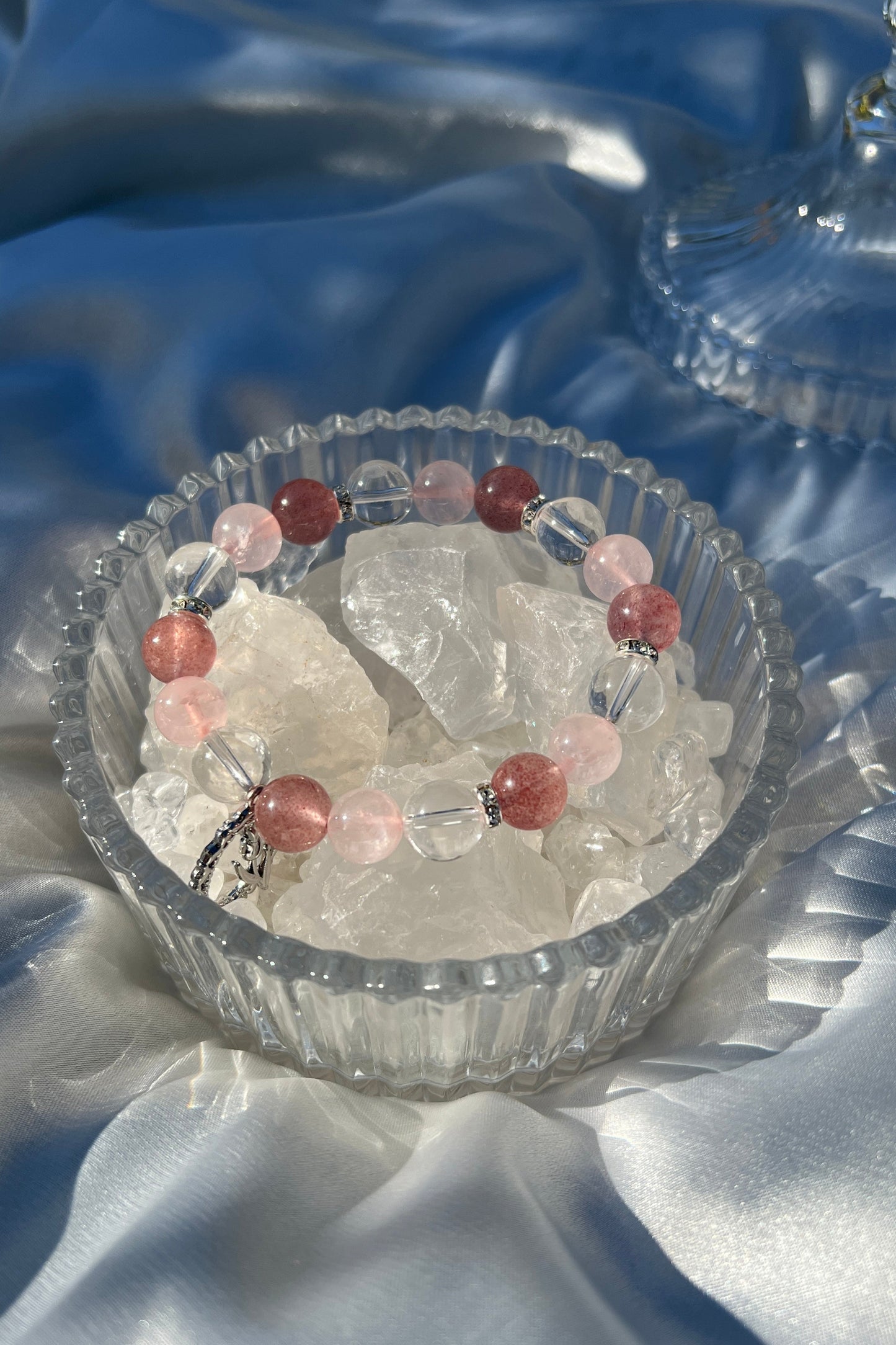Handmade strawberry quartz, rose quartz, clear quartz crystal bracelet, beaded jewelry for healing energy and a thoughtful gift for her.