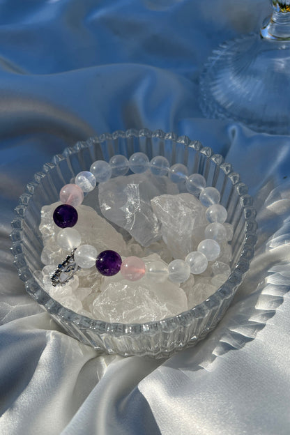 Handmade creamy bluemoon quartz crystal bracelet, beaded jewelry for healing energy and a thoughtful gift for her.