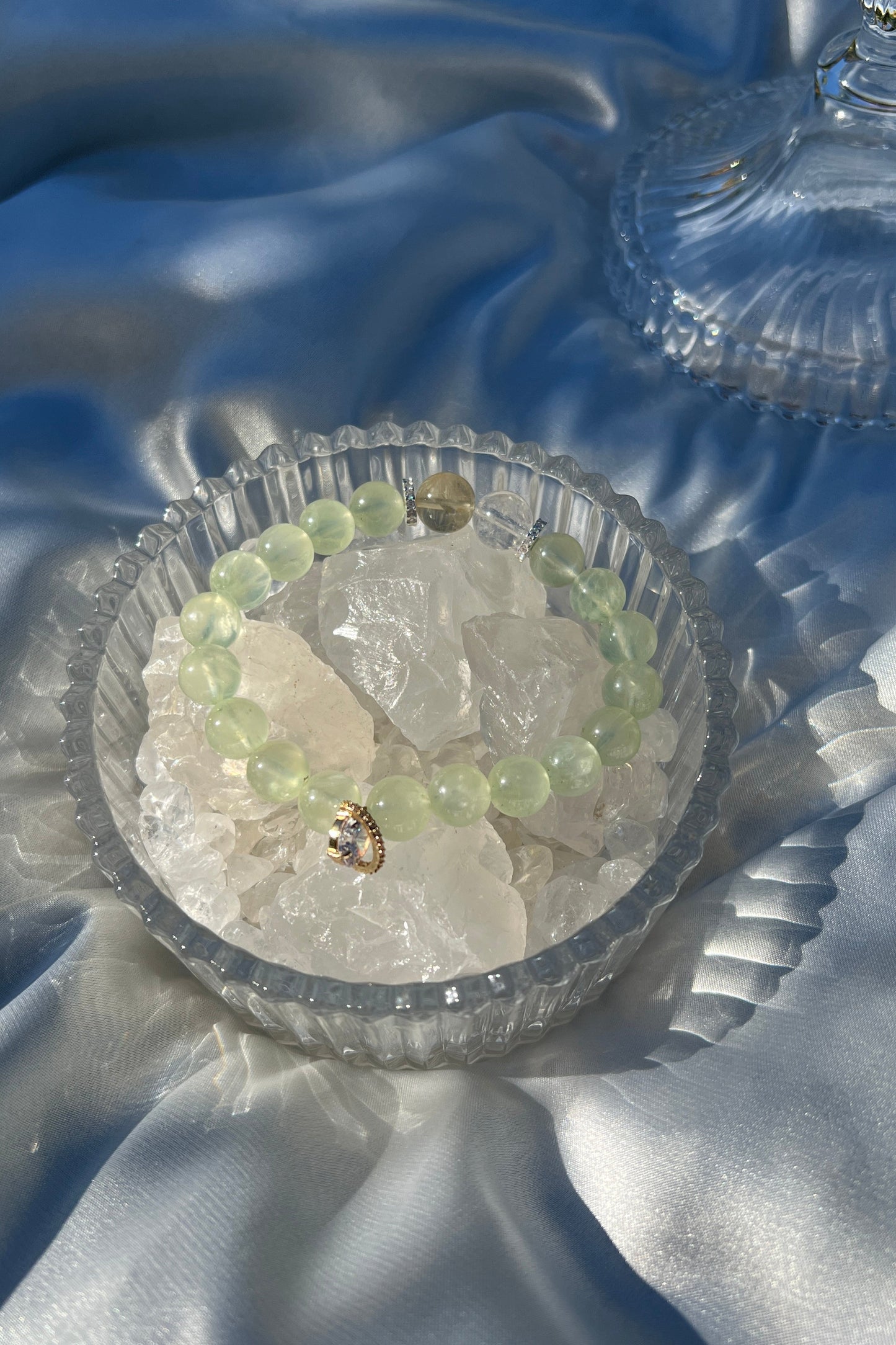 Handmade green grape quartz crystal bracelet, beaded jewelry for healing energy and a thoughtful gift for her.
